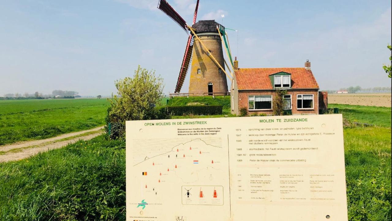 艾曾代克Slapen Bij De Zeeuwse Lala住宿加早餐旅馆 外观 照片
